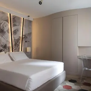 Bdb Rooms Navona Pensión