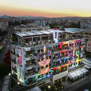 Ξενοδοχείο Rise Urban Art